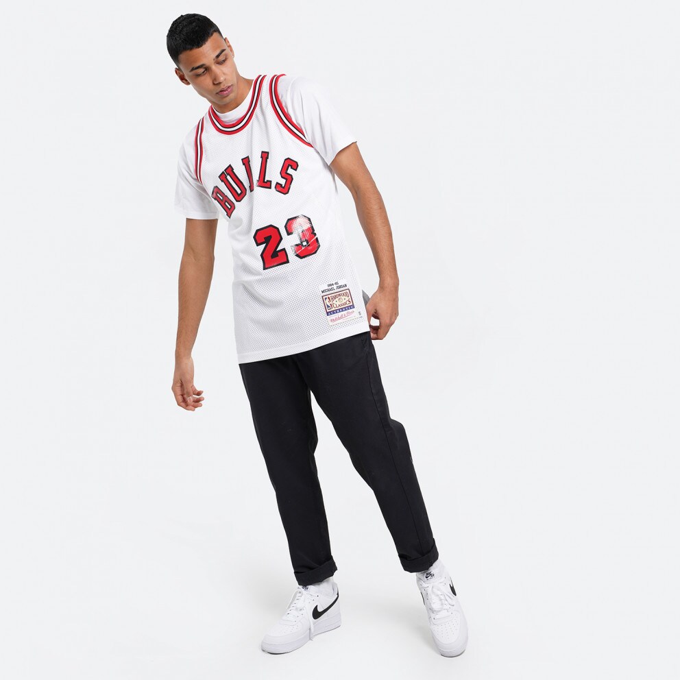 Mitchell & Ness Michael Jordan Chicago Bulls 1984-85 Authentic Jersey