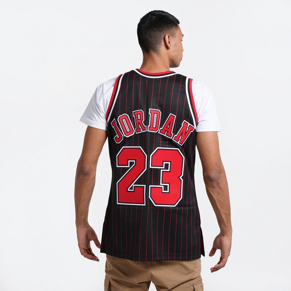 Mitchell & Ness  Michael Jordan Chicago Bulls Authentic Alternate 1996-97  Ανδρικό Jersey