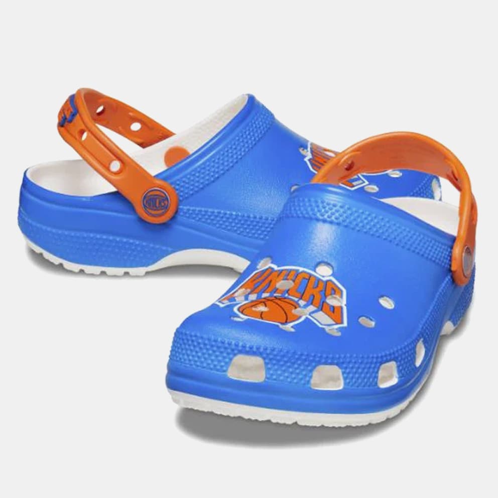 Crocs NBA New York Knicks Classic Clog Men's Sandals