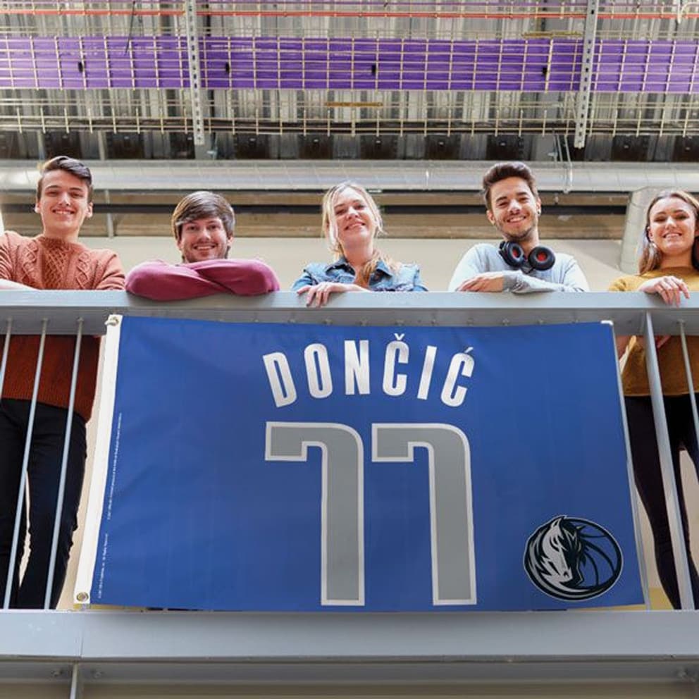 Wincraft Nba Flg 3X5 Dlx Doncic/Mavs