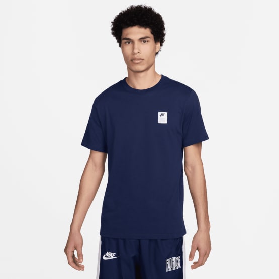 Nike Men's T-shirt
