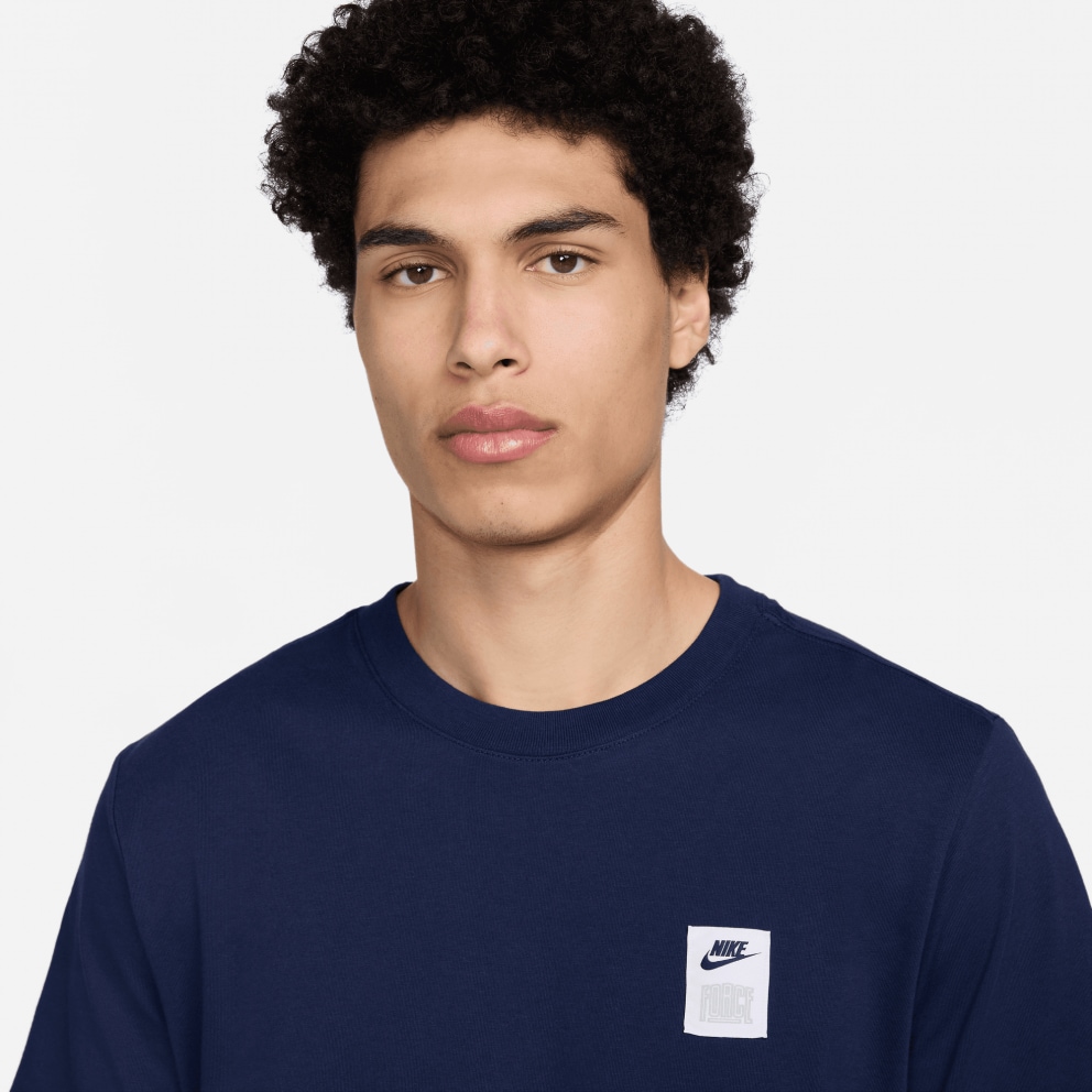 Nike Men's T-shirt