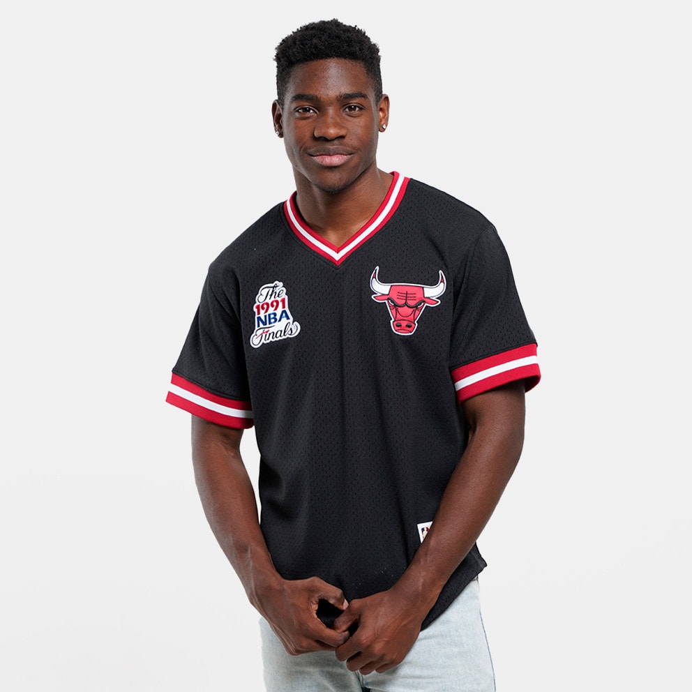 Mitchell & Ness NBA Chicago Bulls Fashion Mesh V-Neck Vintage Logo Men's Basketball Jersey